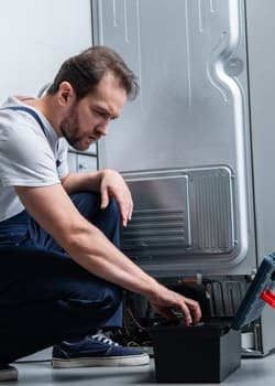 خدمات تعمیر یخچال در منزل